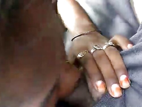 கணவனின் கழுதையை நக்க ...